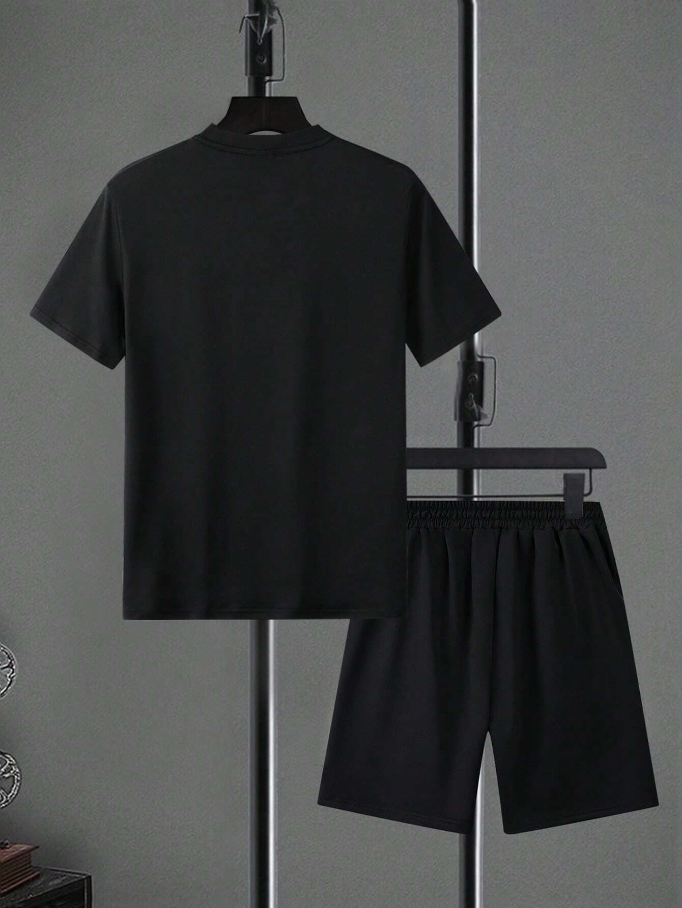 新作、秋冬用、メンズ、ビジネスカジュアル、Tシャツとショート - Running Gear For Men のレビューと価格