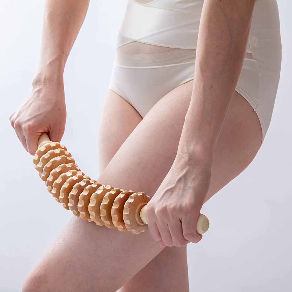 湾曲した木製マッサージローラースティックリンパドレナージウッ - Muscle Roller Stick のレビューと価格